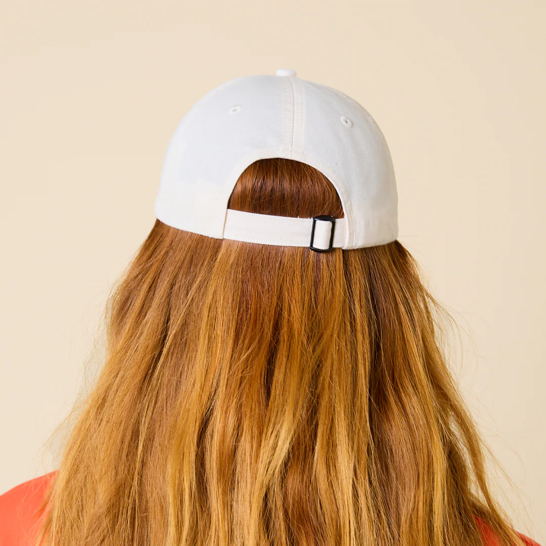 Family & Friends Cap in Hellbeige - Image 4