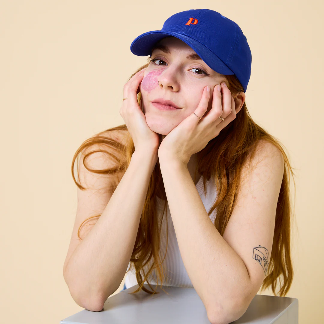 Family & Friends Cap in Blau - Image 4