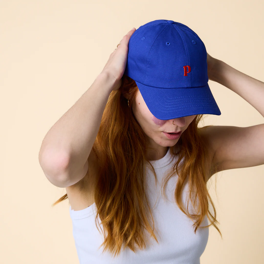 Family & Friends Cap in Blau - Image 6