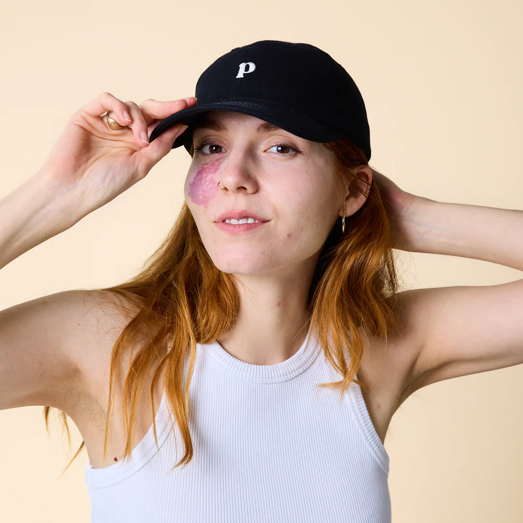 Family & Friends Cap in Schwarz - Image 4