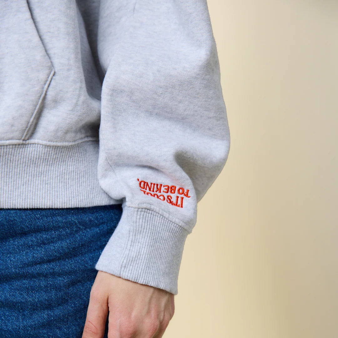 Hoodie aus Bio-Baumwolle in Grau - Image 5