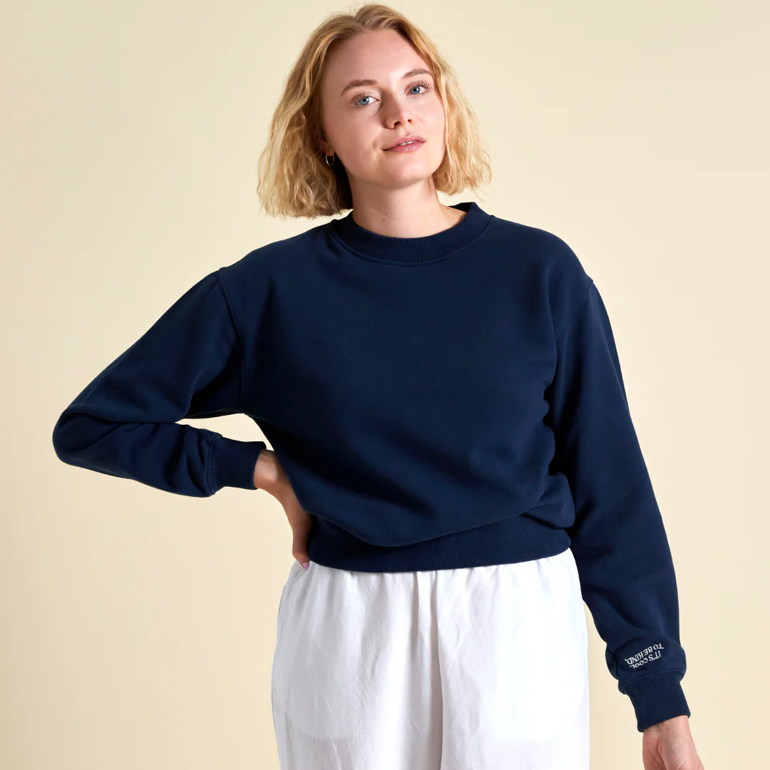 Kindness Sweater Set in Dunkelblau (Washed) - Image 5