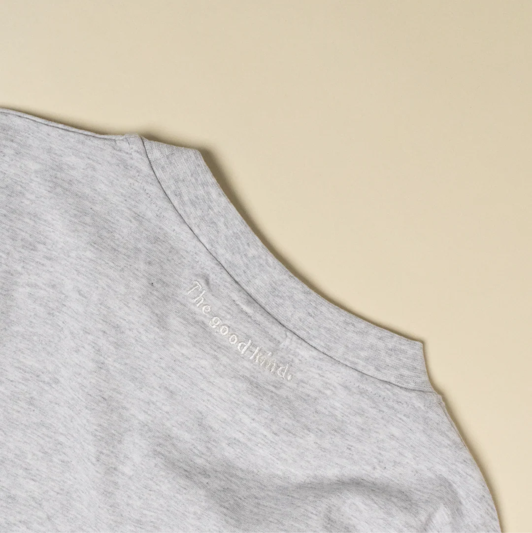 Langarmshirt aus Bio-Baumwolle in Grau - Image 3