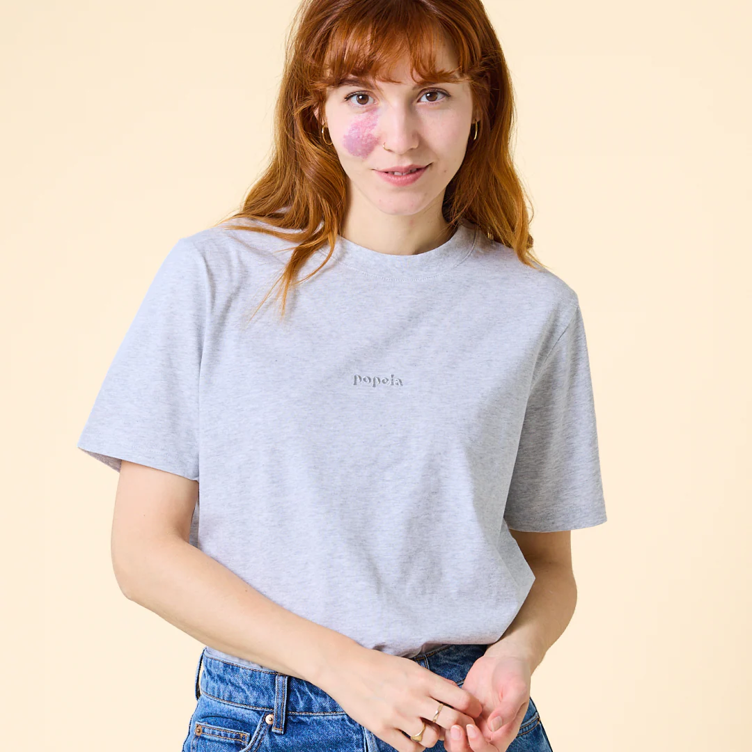 T-Shirt aus Bio-Baumwolle in Grau - Image 4