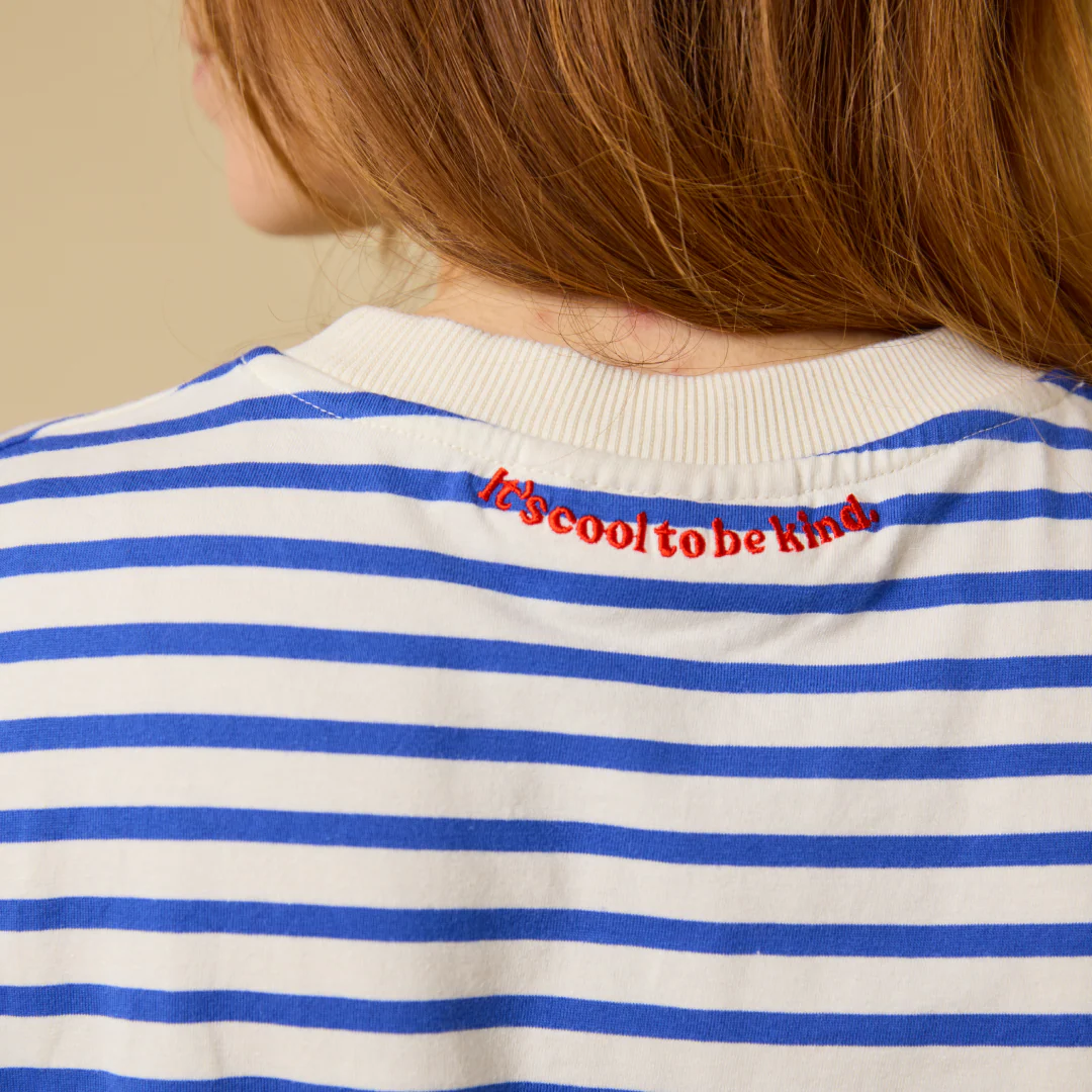 T-Shirt Gestreift aus Bio-Baumwolle in Königsblau/Off-White - Image 7