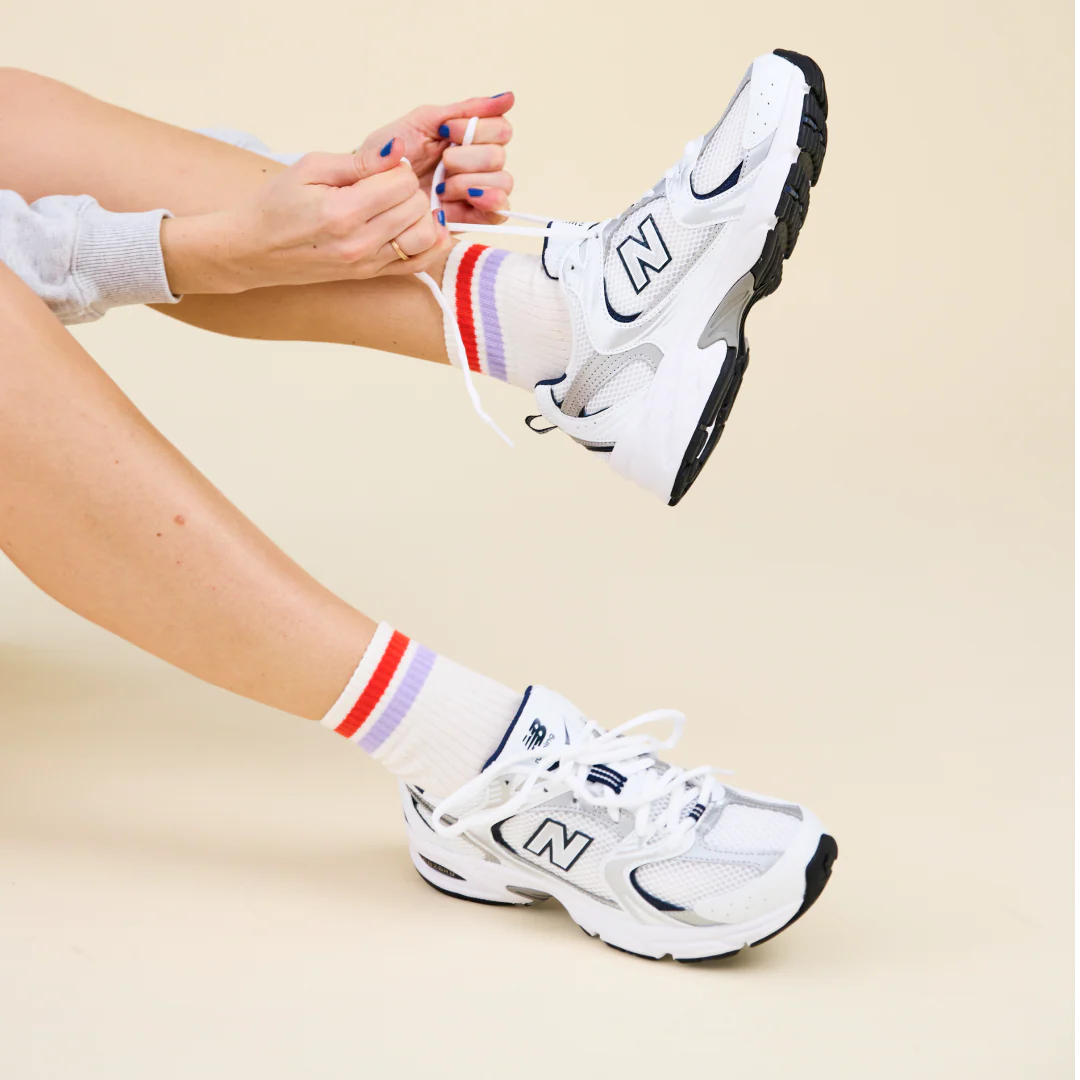 The Tennis - Ankle Socken aus Bio-Baumwolle in Lila/Rot - Image 3