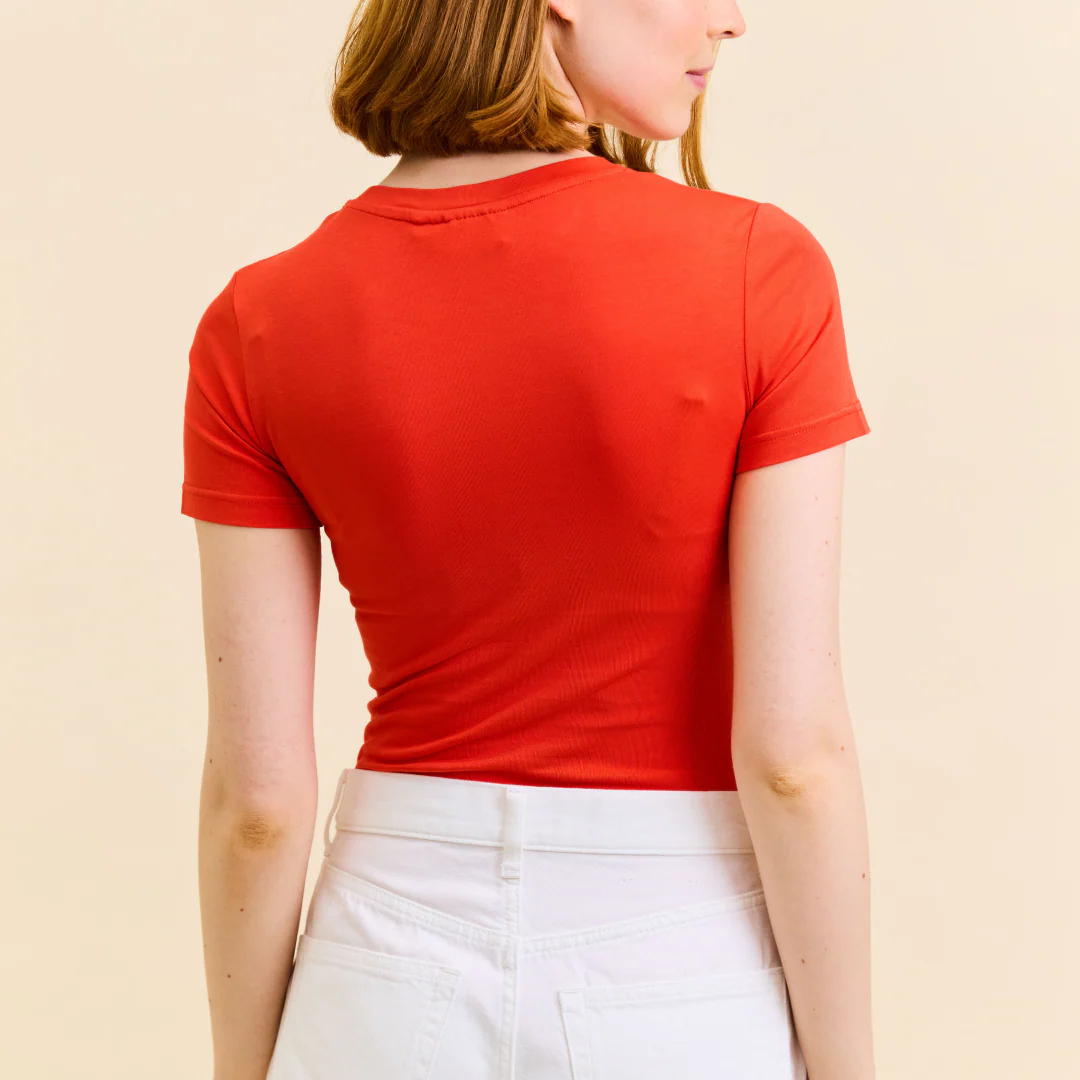 Tight T-Shirt aus Bio-Baumwolle in popeia Rot - Image 3